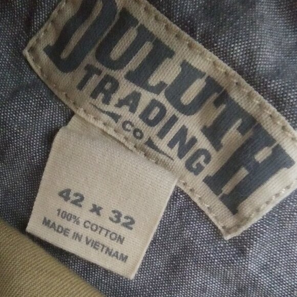 Duluth Trading Co. cotton pants size  42 x 32 - Picture 3 of 16